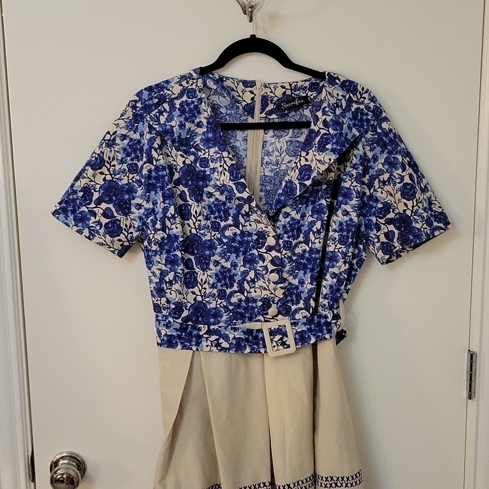 Sucrefas Retro 1940s floral belted Land Girl shirt dress - Picture 2 of 12
